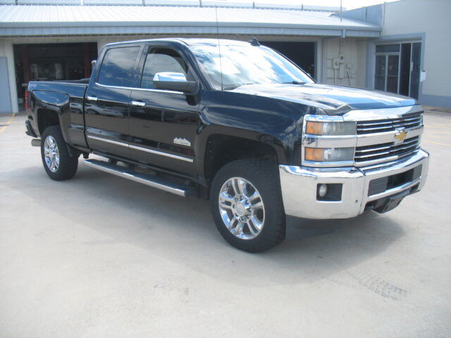 2015 Chevrolet Silverado 2500 HD High Country (CASH SALE ONLY)