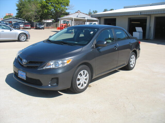 2011 Toyota Corolla LE